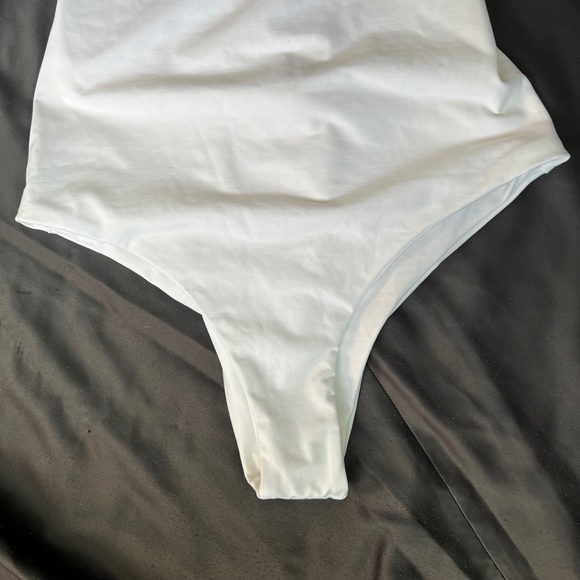 Tavik Monahan One-piece White, Small, NWT - Picture 6 of 16